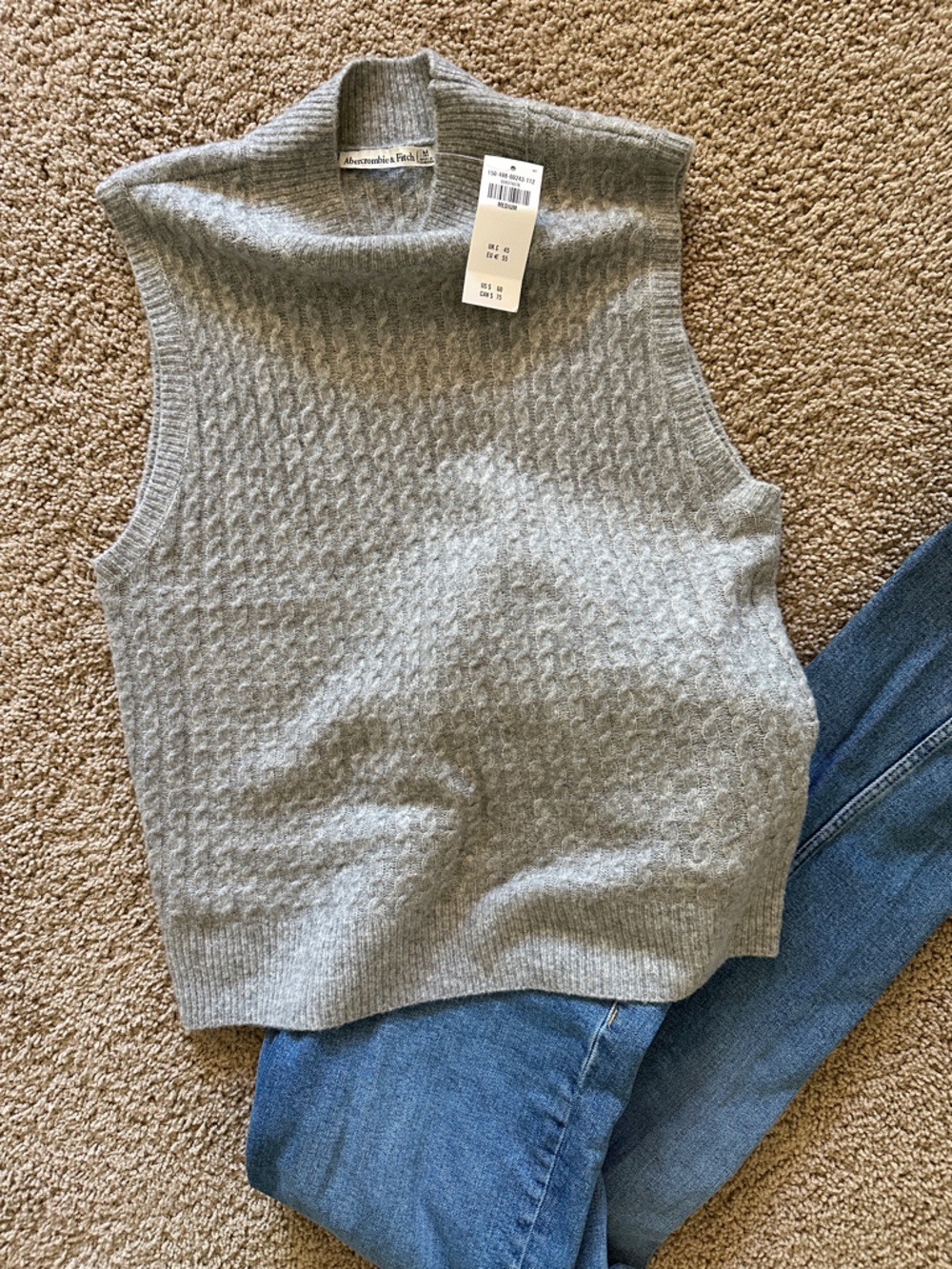 NWT Abercrombie & Fitch Heather Gray Knit Sleeveless Sweater Tank